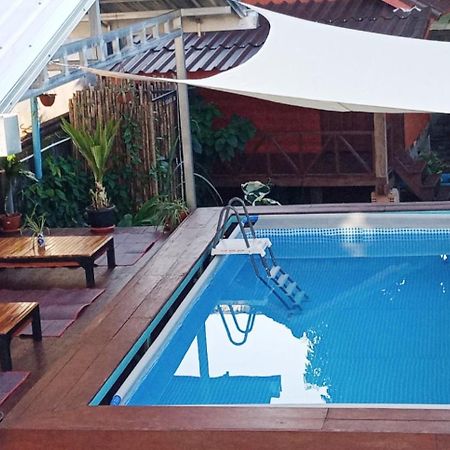 Bamboo Hostel Thakhek Eksteriør bilde