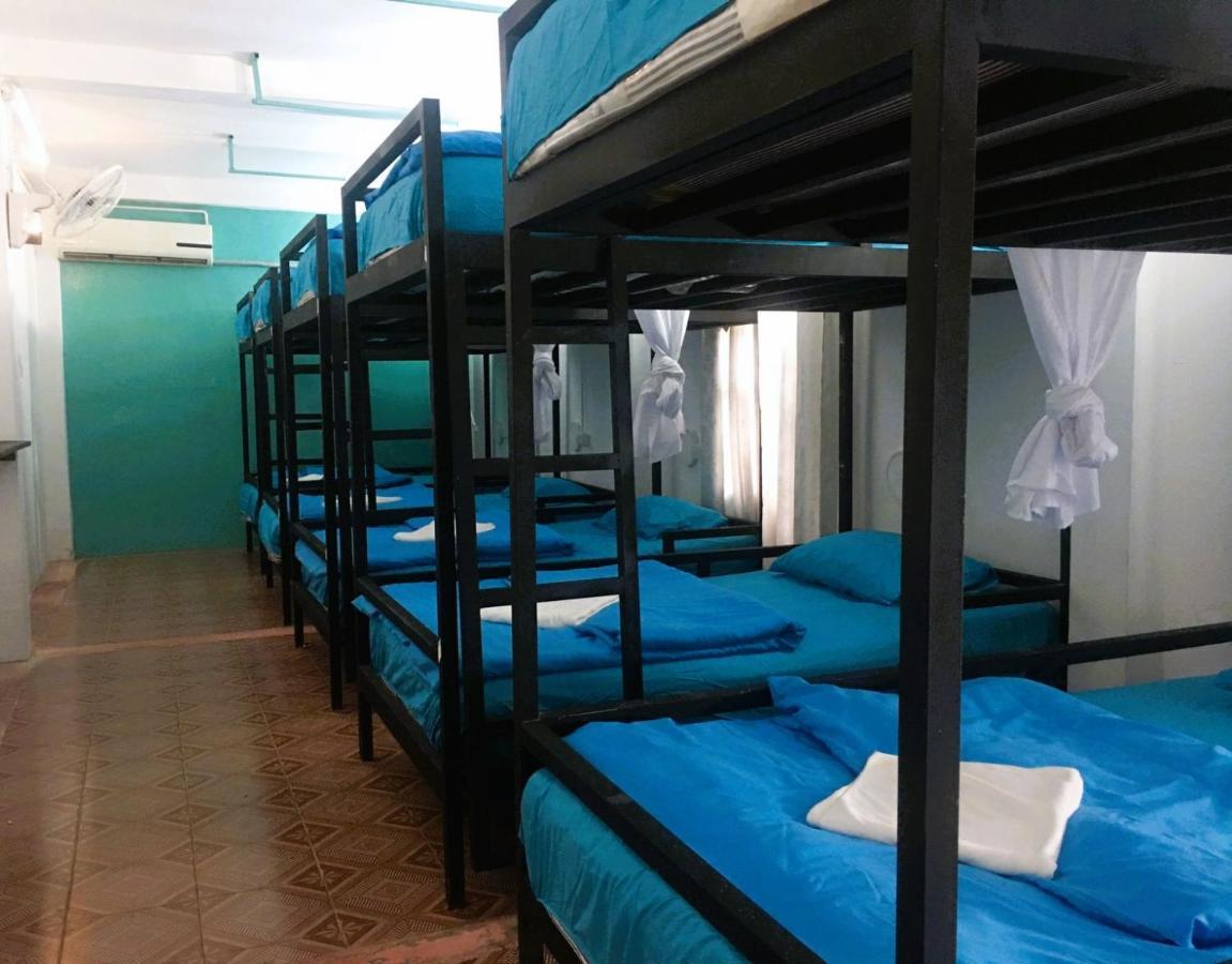 Bamboo Hostel Thakhek Eksteriør bilde